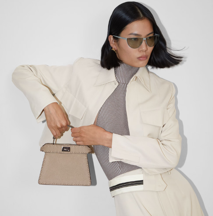 Fendi peekaboo glasses shop