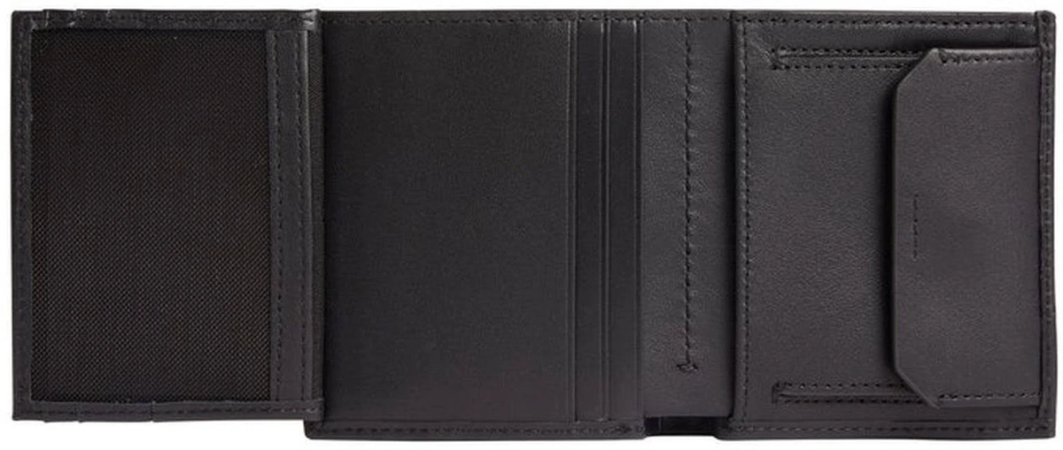 Calvin Klein Elegant Black Leather Bifold Wallet