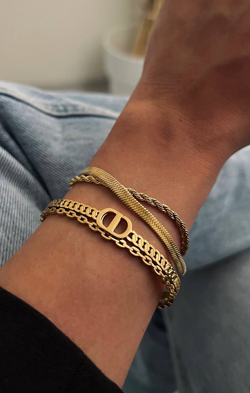 Dior Bracelet On Hand Wrist Dior Jewellery Au Petite Cd Bracelet
