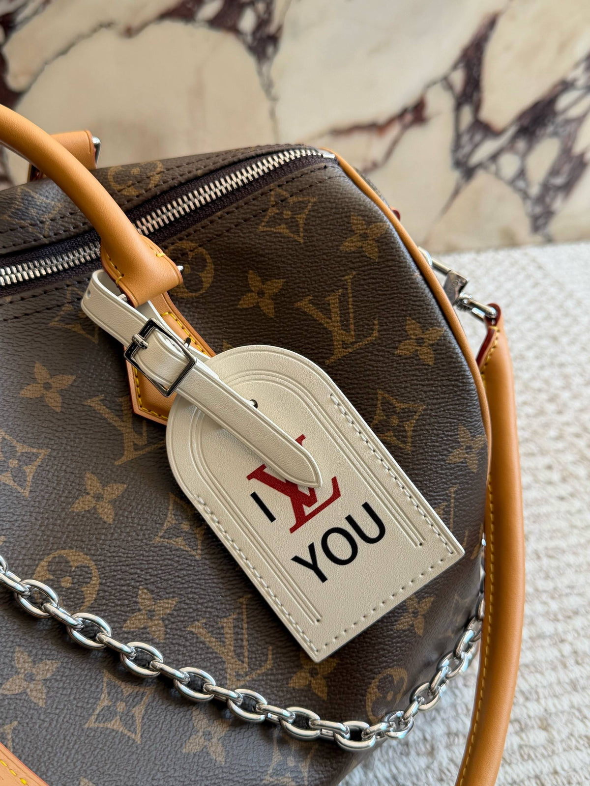 Louis Vuitton 57th Street NYC Speedy Bandoulière 30