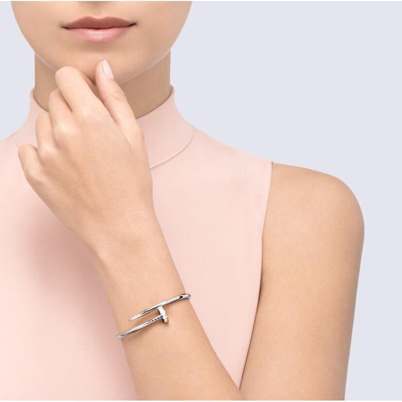 ๐๐ฎ๐ฌ๐ญ๐ ๐๐ง ๐๐ฅ๐จ๐ฎ - Puzzles Egypt