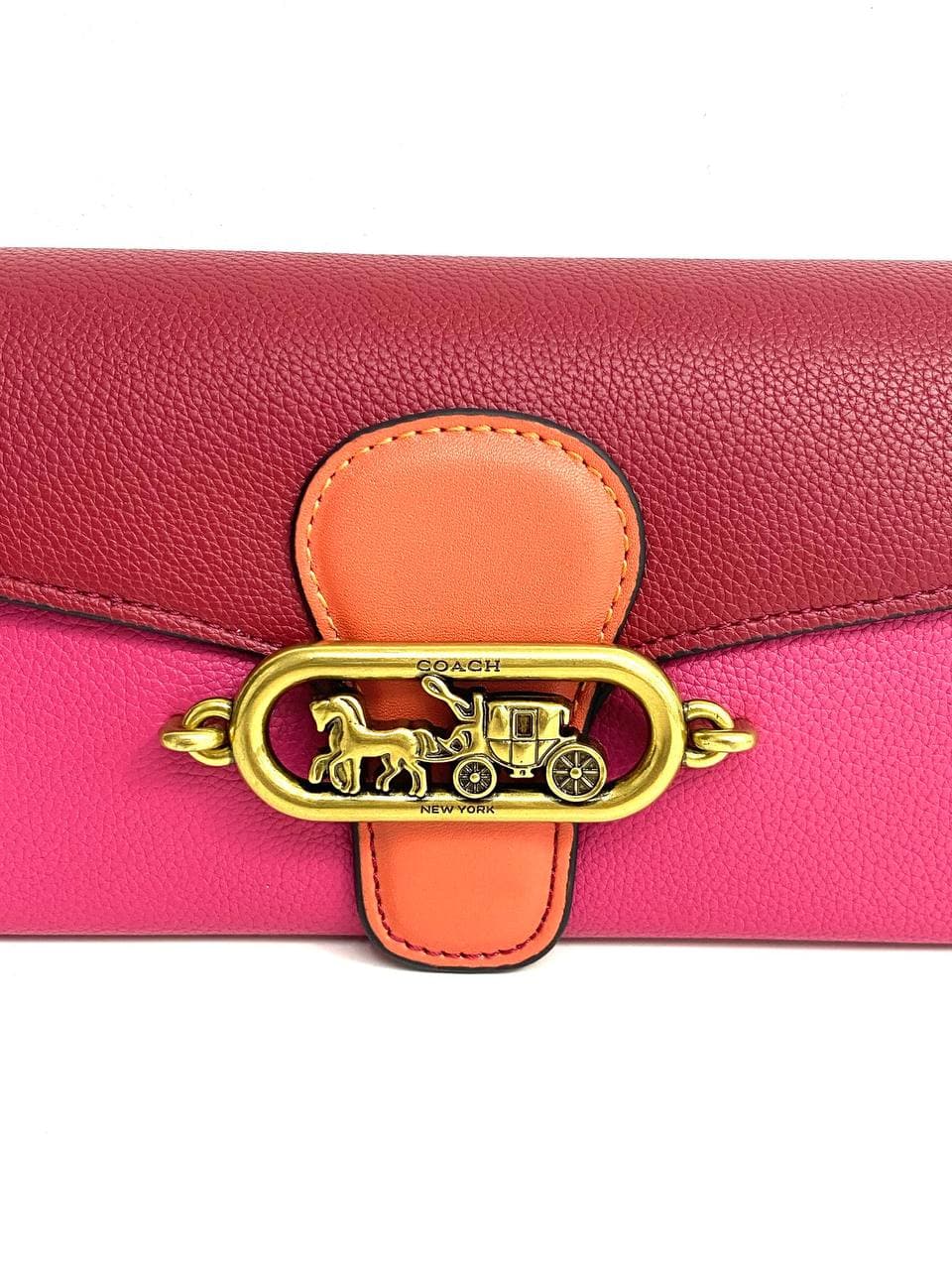 ๐๐ฅ๐ฎ๐ญ๐๐ก ๐๐๐ - Puzzles Egypt