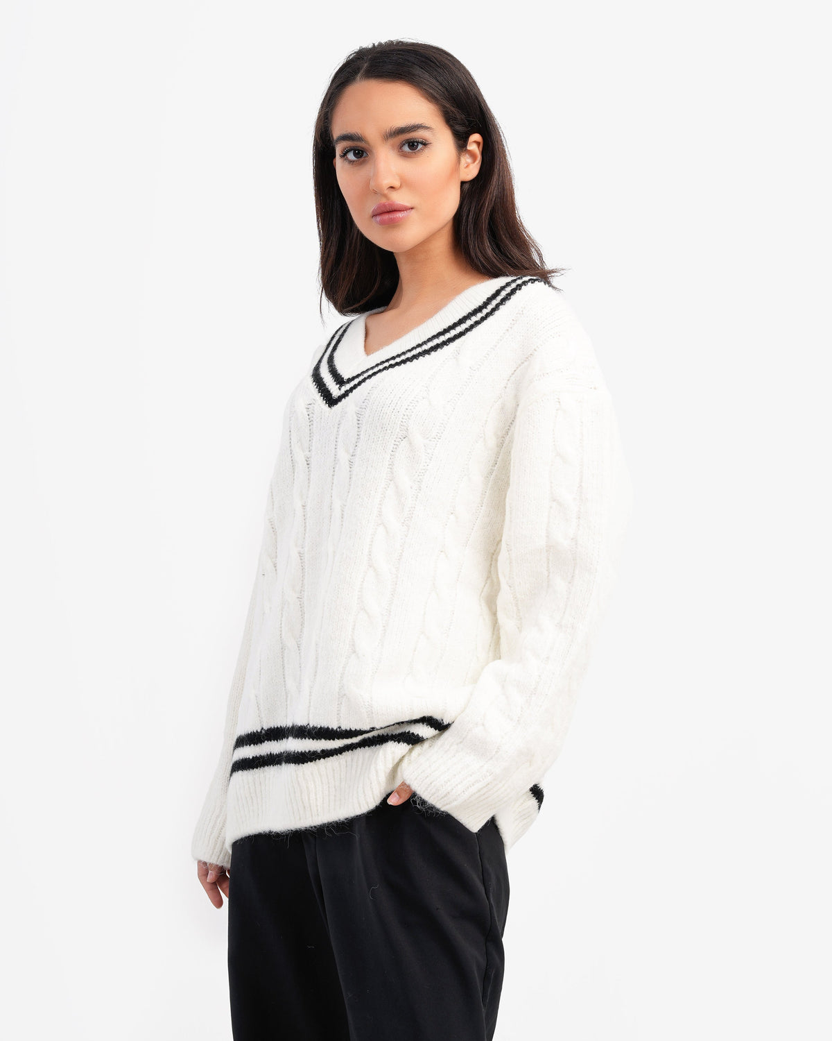 Women's Braided V Neck Pullover In White