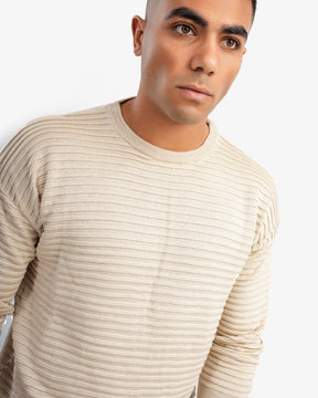 Men’s Crew Neck Ripped Pullover In Beige