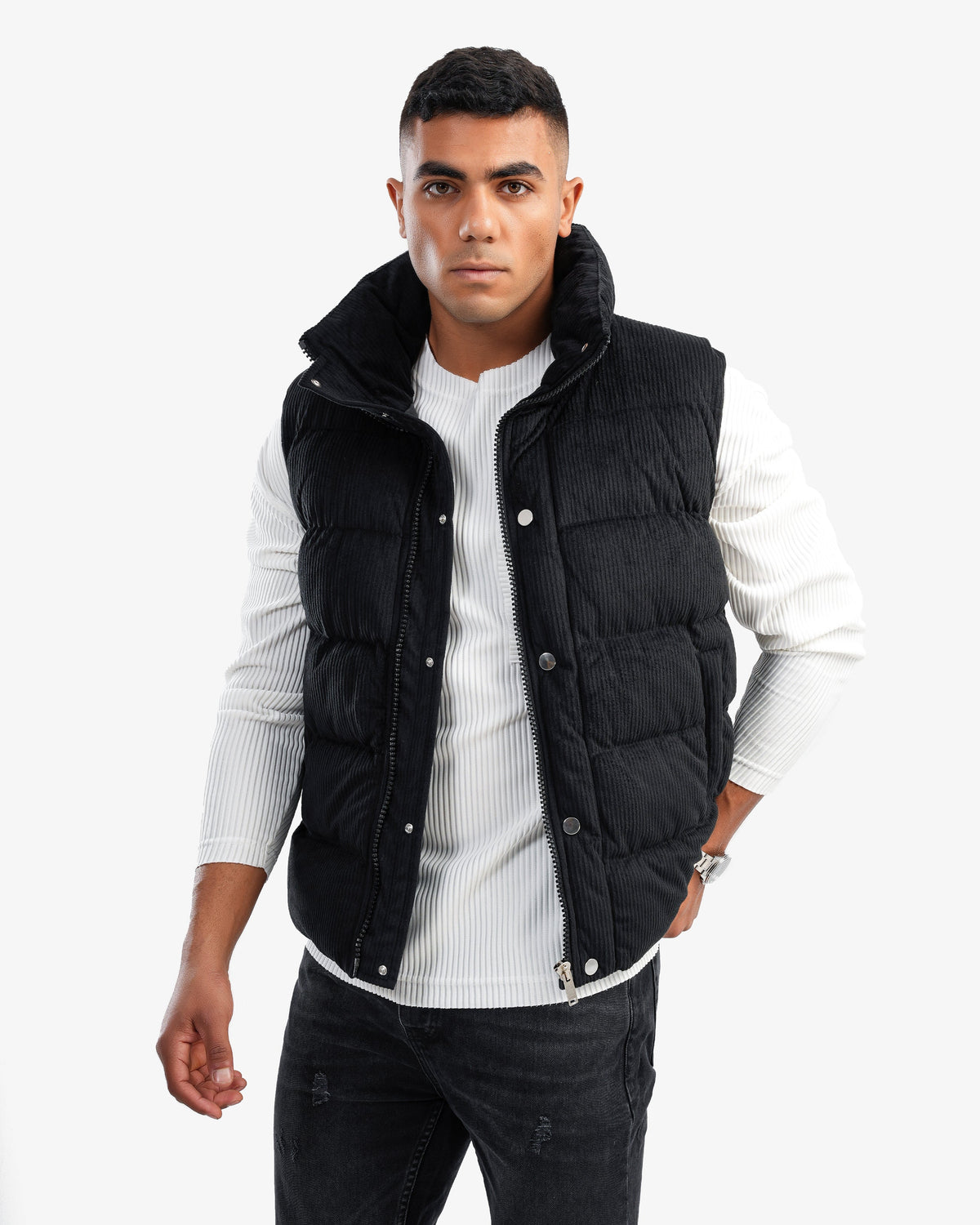 Men's High Collar Puffer Vest In Black