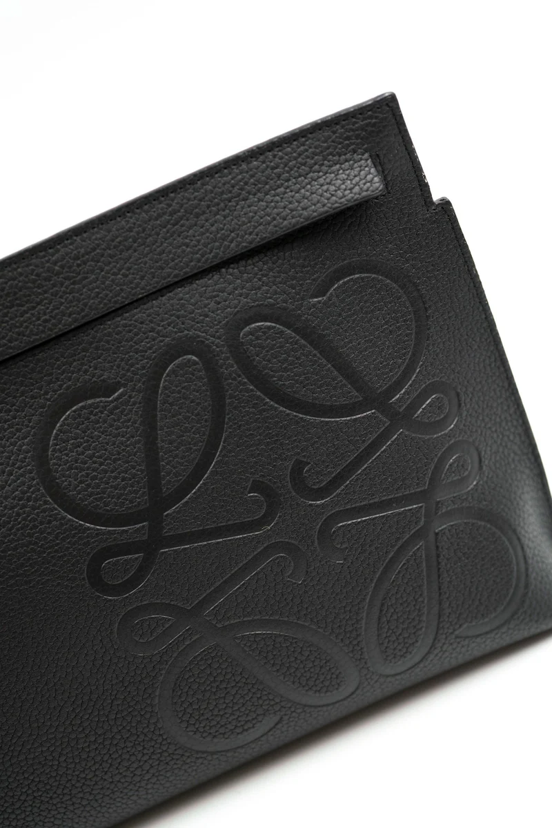 Loewe black grained leather logo clutch