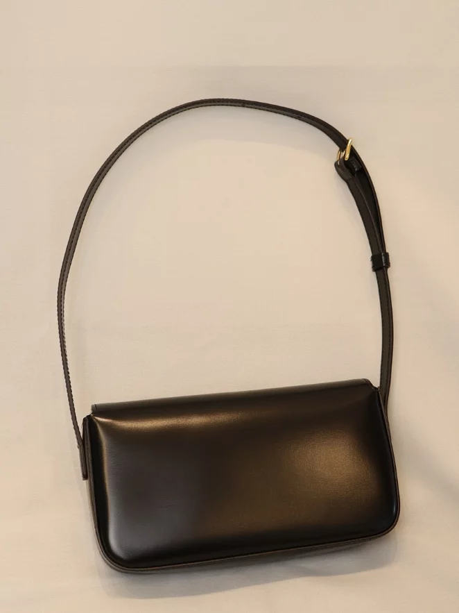 CELINE TRIOMPHE SHOULDER BAG IN SHINY CALFSKIN BLACK