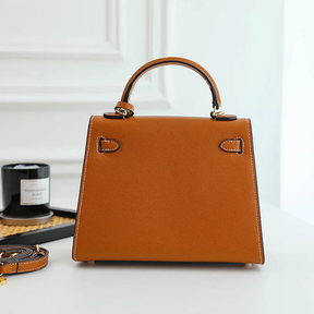 Hermes Kelly Handbag In Camel