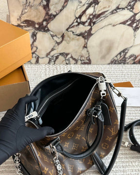 Louis Vuitton Speedy Soft 30 Dark