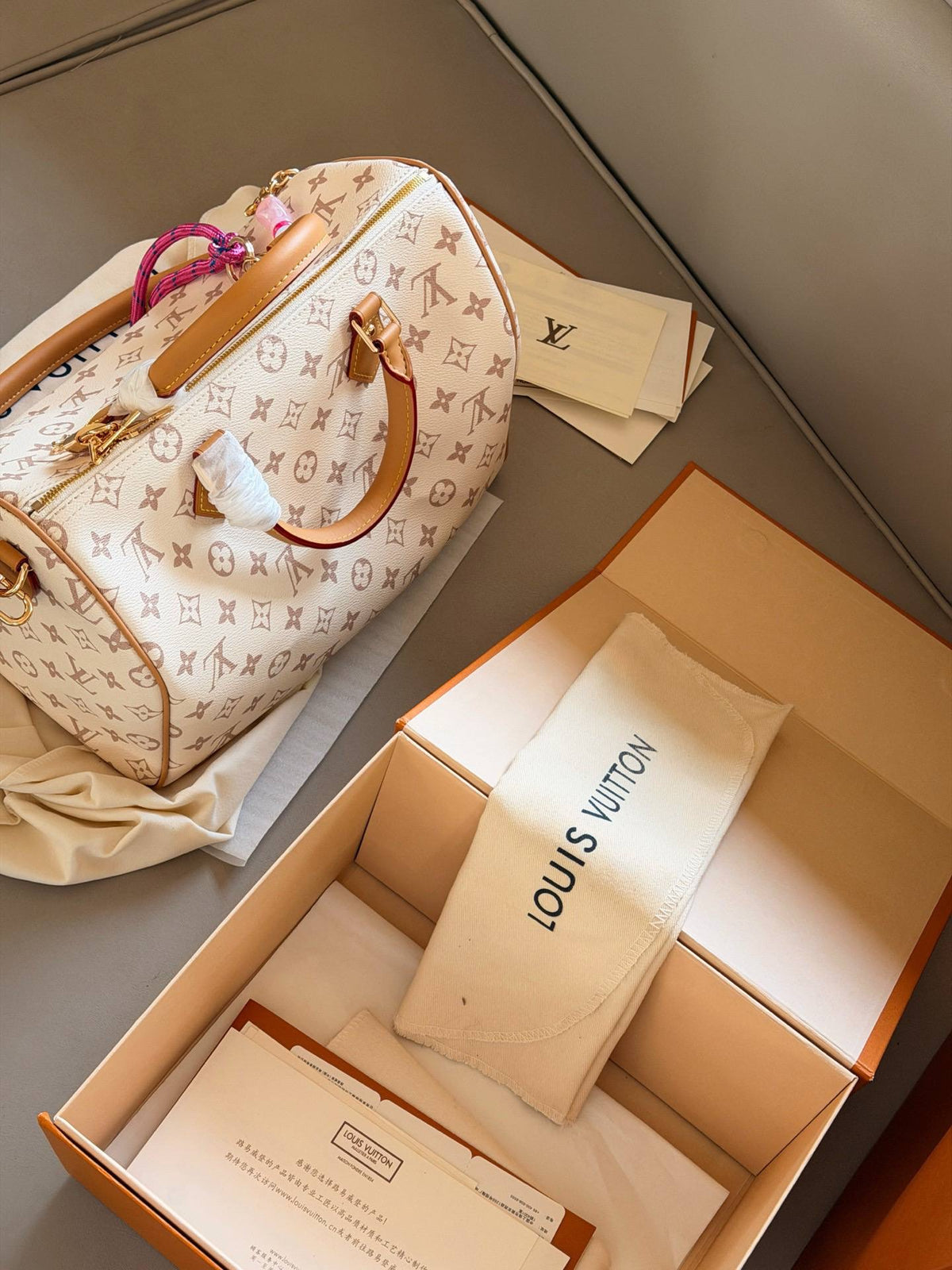 Louis Vuitton Speedy Soft 30 Lucky