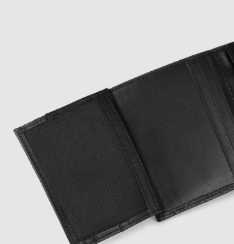 Calvin Klein Elegant Black Leather Wallet