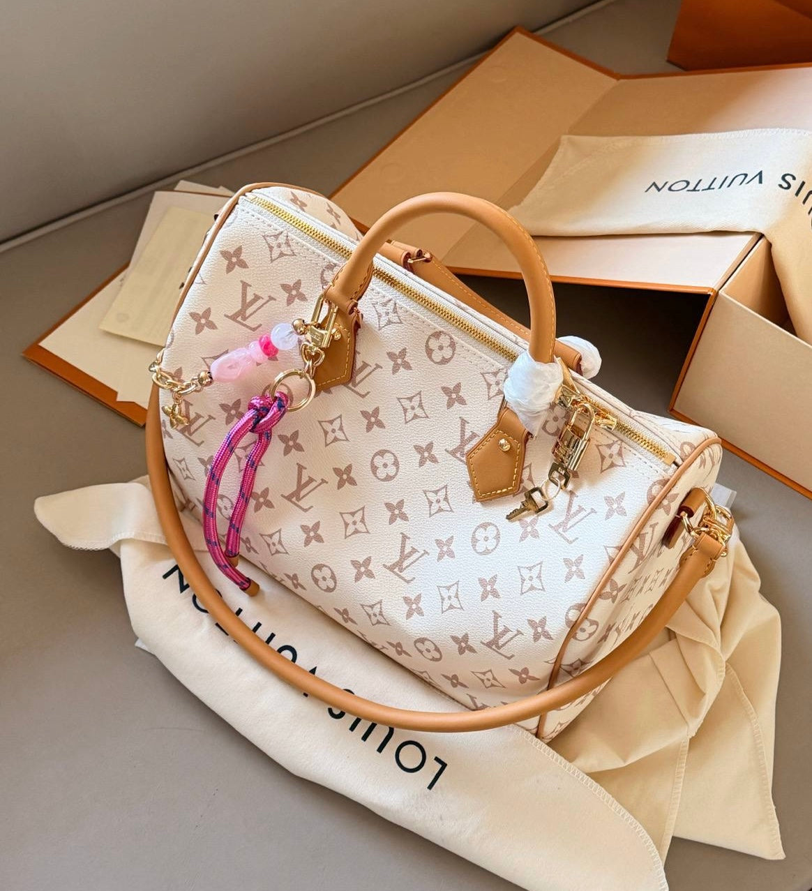 Louis Vuitton Speedy Soft 30 Lucky