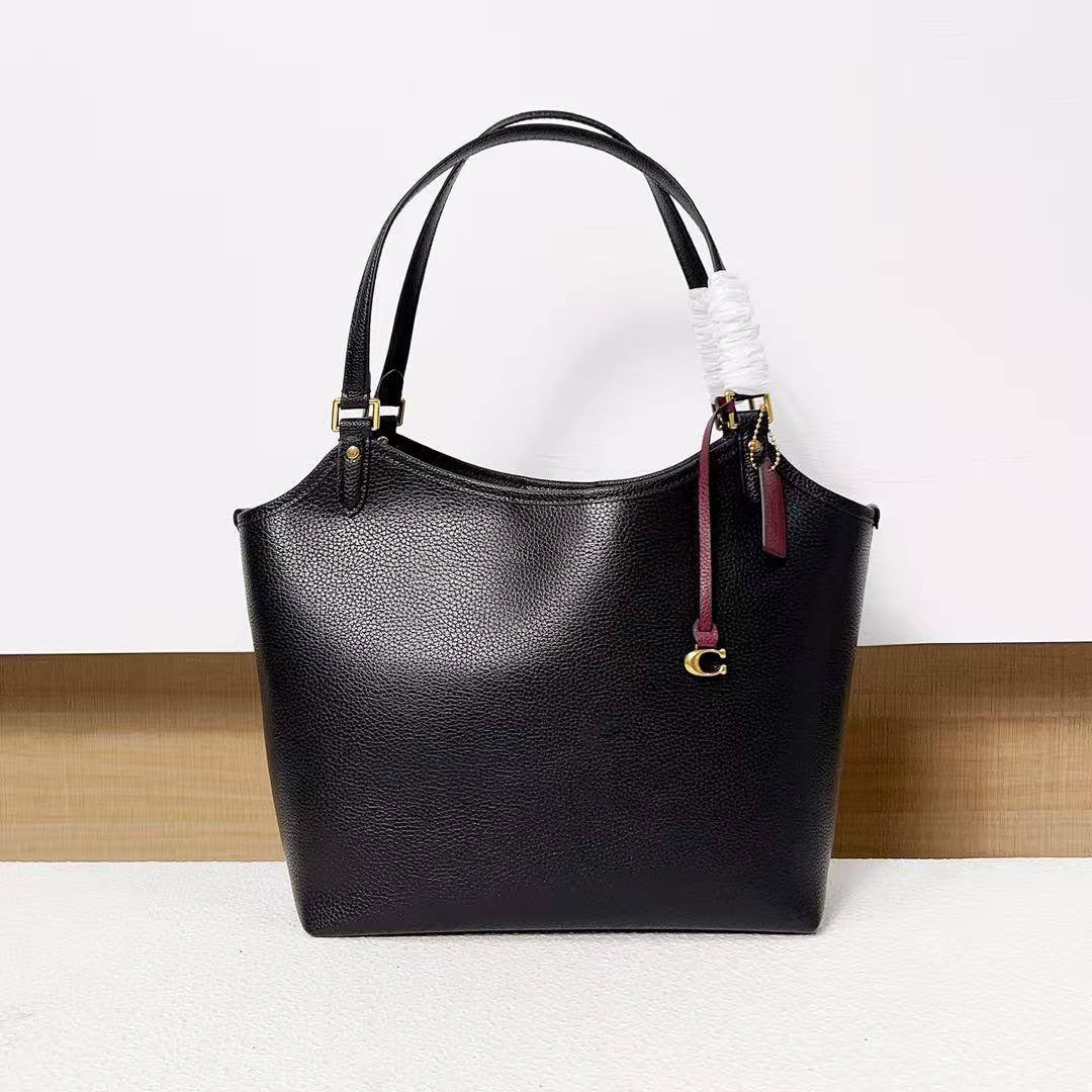 Coach Day Tote Bag Leather Black