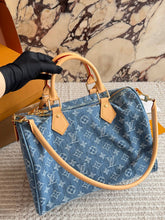 Louis Vuitton Speedy Soft 30