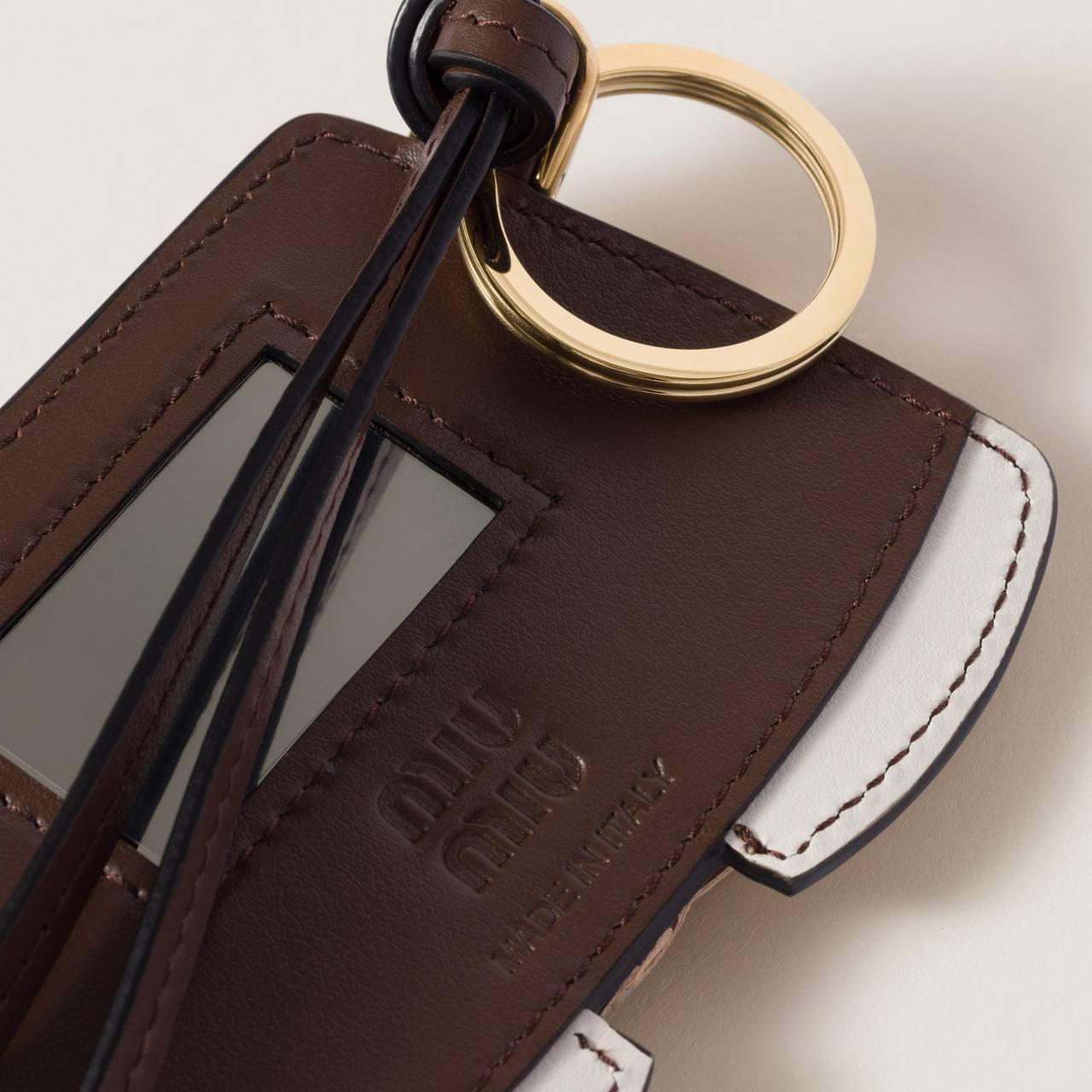 Miu Miu Leather keychain trick