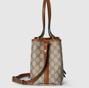Gucci GG Emblem medium tote bag