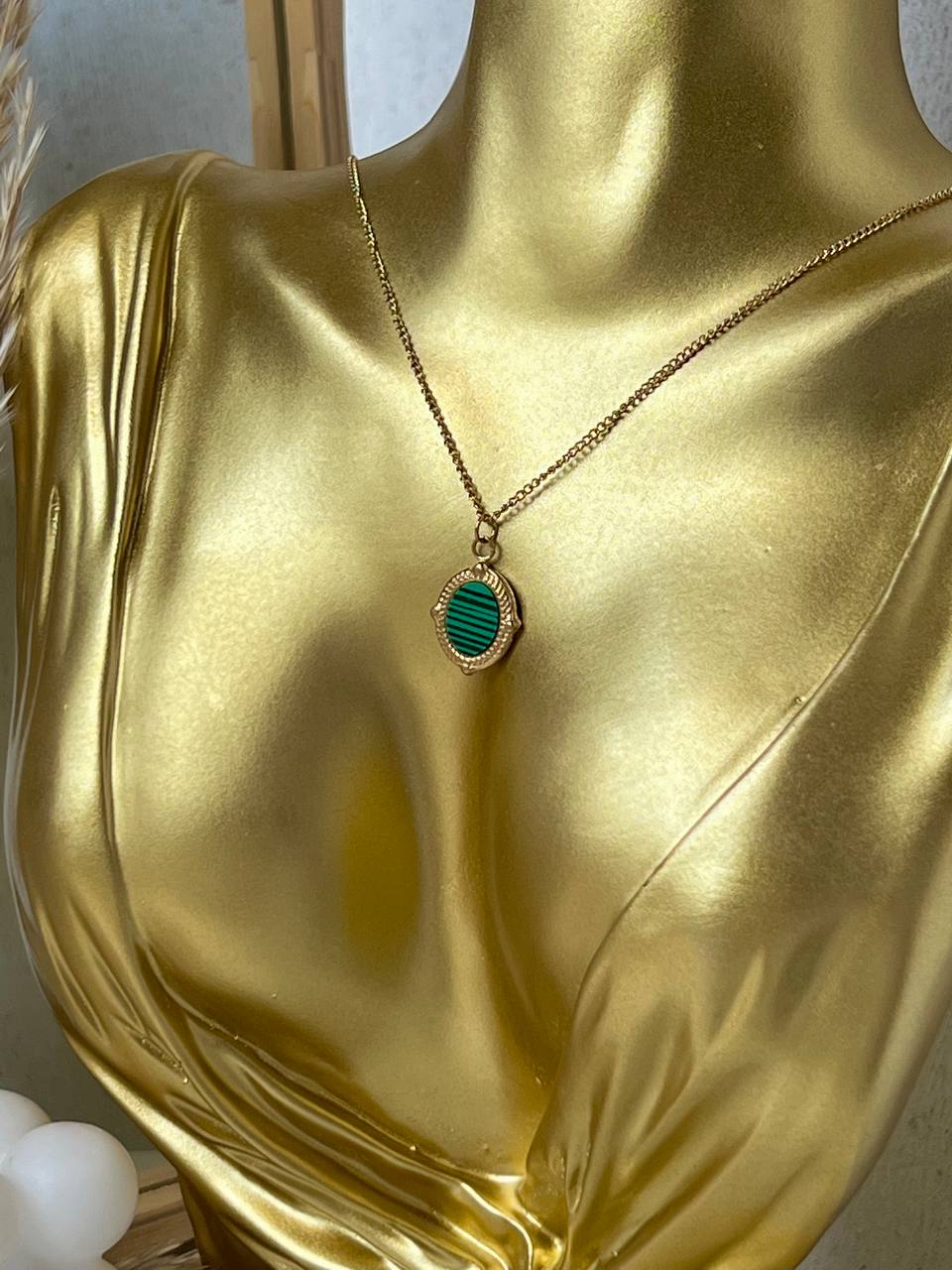 Classic Green Necklace