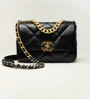 CHANEL 19 HANDBAG