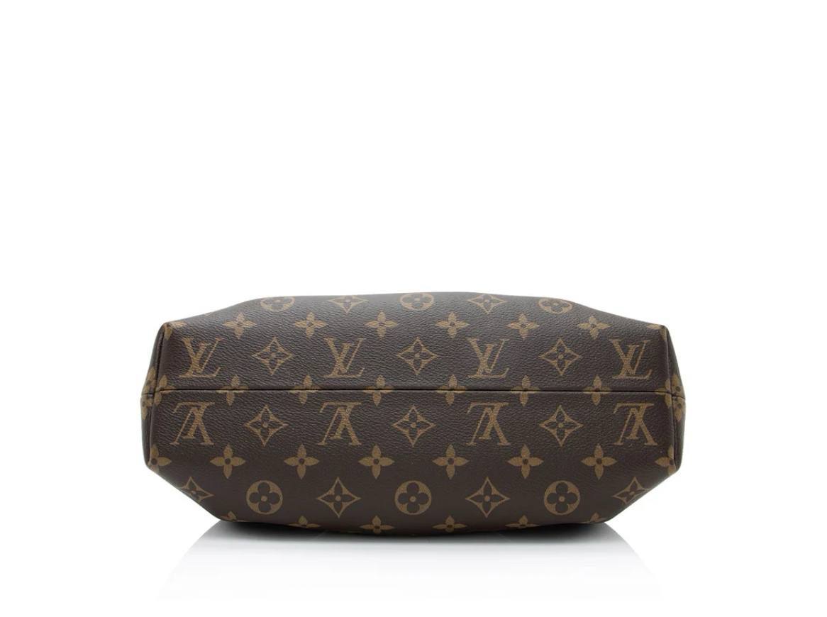 LOUIS VUITTON MONOGRAM CANVAS CLUTCH