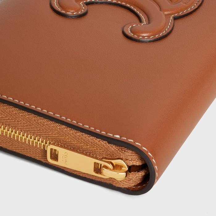 LARGE ZIPPED WALLET CUIR TRIOMPHE IN SMOOTH CALFSKIN