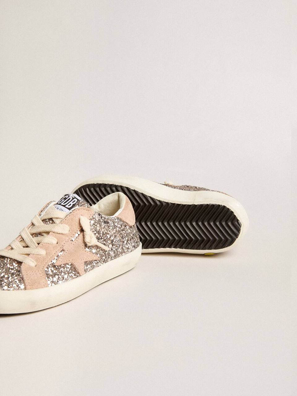 Junior Super-Star in glitter with suede star and heel tab