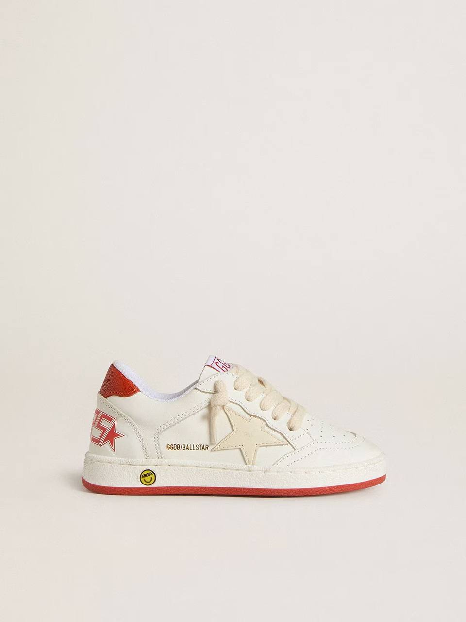 Young Ball Star in leather with cream-colored star and red leather heel tab