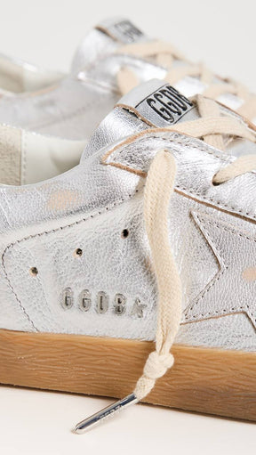 Women's Super-Star in silver metallic leather with leather star and heel tab