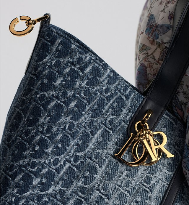 Medium Dior Oblique Jacquard Bag Blue Denim