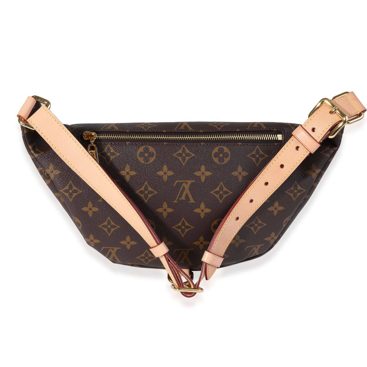 Louis Vuitton Coin Purse editorial stock photo. Image of item - 18821373