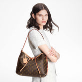 Louis Vuitton CarryAll MM Bag